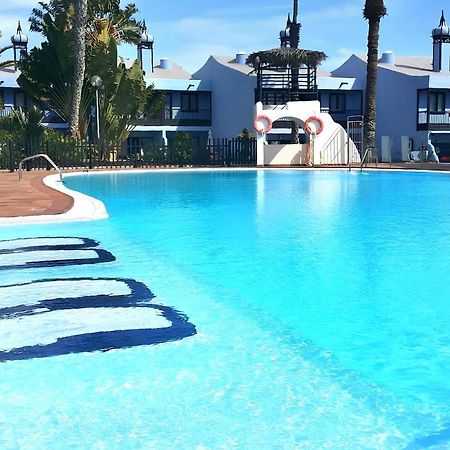 Vistas De Ensueno Al Mar En Playa Del Aguila Vila Exterior foto